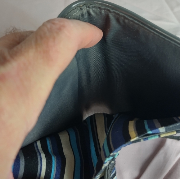 Vera Bradley Gray Quilted Organizer Wallet Magnetic Snap Closure - Picture 12 of 15